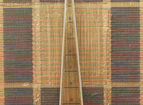 <i> <strong>PICT7 -</strong> Each area is 13 x 33 mm</i>